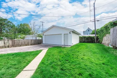 1631 Cohassett Avenue, Oakwood, OH 44107 - Photo 36