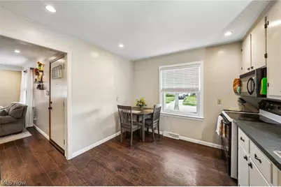 4319 Rockland Drive, Brooklyn, OH 44144 - Photo 10