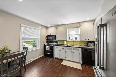 4319 Rockland Drive, Brooklyn, OH 44144 - Photo 8