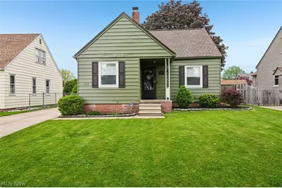 4319 Rockland Drive, Brooklyn, OH 44144 - Photo 2