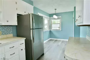 7623 Connelly Rd, Masury, OH 44438 - Photo 12
