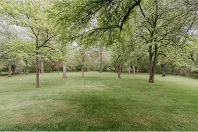 15437 Hemlock Point Road, Chagrin Falls, OH 44022 - Photo 46