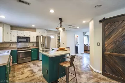 780 Bates Road, Rocky River, OH 44116 - Photo 8