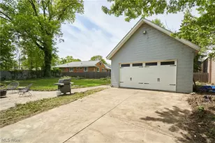 780 Bates Rd, Rocky River, OH 44116 - Photo 30