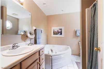 22 Fieldstone, Poland, OH 44514 - Photo 32