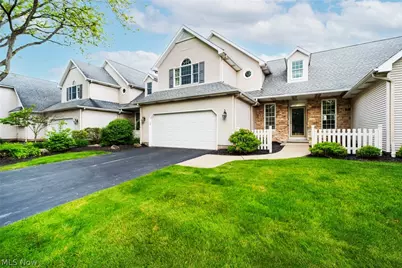 22 Fieldstone, Poland, OH 44514 - Photo 2