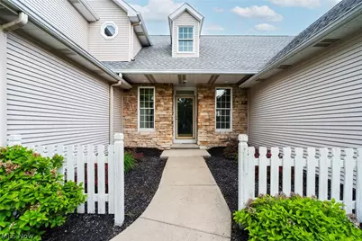 22 Fieldstone, Poland, OH 44514 - Photo 4