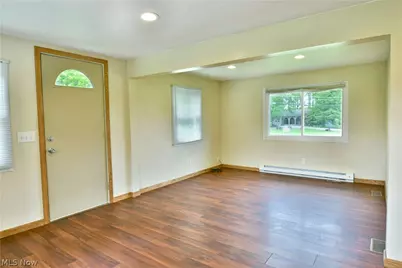 800 N Leavitt Road, Leavittsburg, OH 44430 - Photo 14