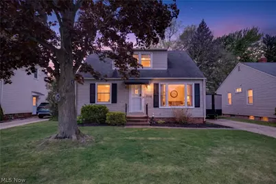 2258 E 290th Street, Wickliffe, OH 44092 - Photo 2