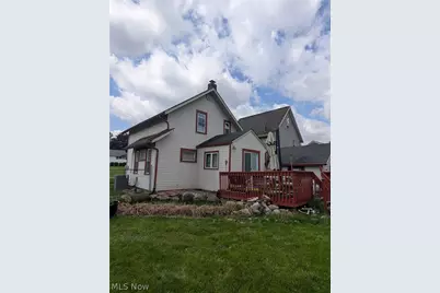 3607 SW Lotus Place SW, Canton, OH 44710 - Photo 4