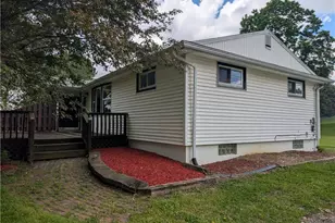 1223 Faircliff St, Louisville, OH 44641 - Photo 2