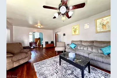 528 Maple Street SW, Sugarcreek, OH 44681 - Photo 20