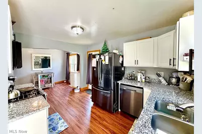 528 Maple Street SW, Sugarcreek, OH 44681 - Photo 26