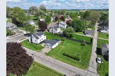 528 Maple Street SW, Sugarcreek, OH 44681 - Photo 8