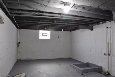 456 W Broadway Street, Alliance, OH 44601 - Photo 28