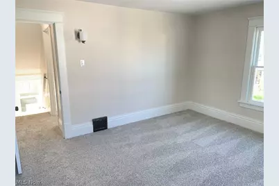 456 W Broadway Street, Alliance, OH 44601 - Photo 16