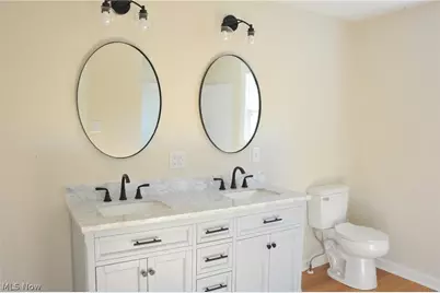 456 W Broadway Street, Alliance, OH 44601 - Photo 24