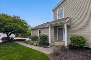 1352 Meadow Run, Copley, OH 44321 - Photo 1