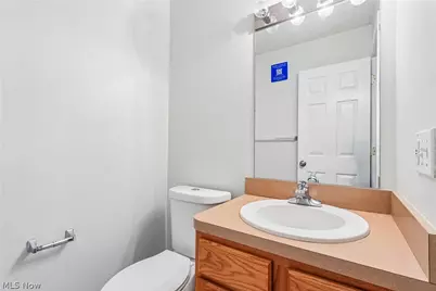 1352 Meadow Run, Copley, OH 44321 - Photo 12