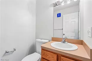 1352 Meadow Run, Copley, OH 44321 - Photo 12