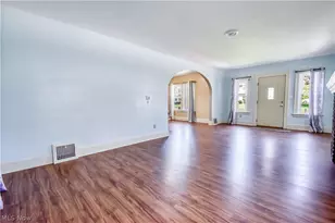 909 Lincoln Dr, Conneaut, OH 44030 - Photo 6