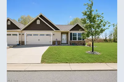 338 Nautical Way, Fairport Harbor, OH 44077 - Photo 2