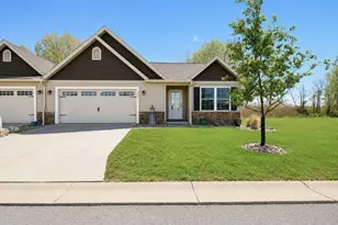 338 Nautical Way, Fairport Harbor, OH 44077 - Photo 2