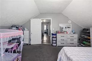 9706 Sophia Ave, Loveland, OH 44104 - Photo 18