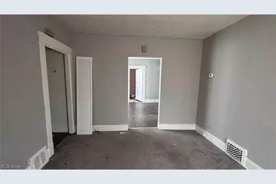 877 Rudyard Road, Loveland, OH 44110 - Photo 2