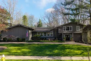 631 Rocky Hollow Dr, Akron, OH 44313 - Photo 2