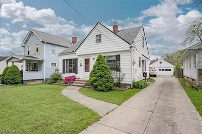 11104 McCracken Road, Garfield Heights, OH 44125 - Photo 2