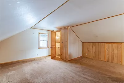 11104 McCracken Road, Garfield Heights, OH 44125 - Photo 16