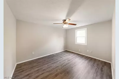 5565 Pin Oak Circle, Sheffield Village, OH 44054 - Photo 32