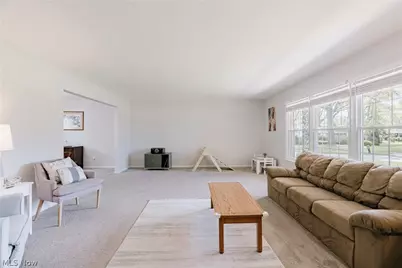 136 Blue Hill Lane, Fairlawn, OH 44333 - Photo 6
