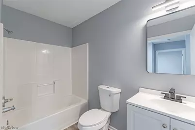 695 Carroll Street, Akron, OH 44304 - Photo 10