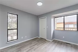 695 Carroll St, Akron, OH 44304 - Photo 16