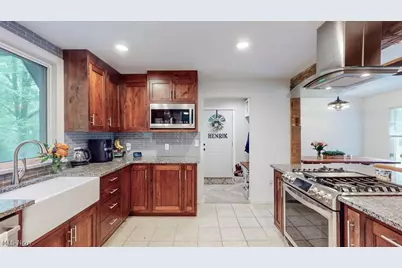3771 Selnik Road, Kent, OH 44240 - Photo 10