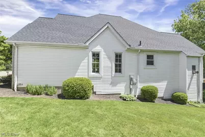24 Nantucket Row, Rocky River, OH 44116 - Photo 42