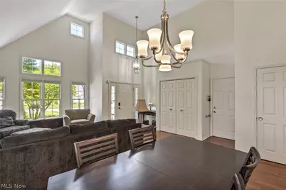 24 Nantucket Row, Rocky River, OH 44116 - Photo 10
