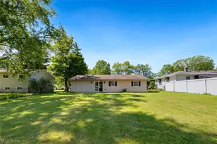4542 Plumbrook Dr, Canfield, OH 44406 - Photo 30