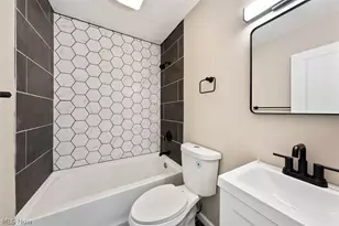 4542 Plumbrook Dr, Canfield, OH 44406 - Photo 18
