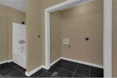 9611 Township Road 390A SE, Corning, OH 43730 - Photo 24