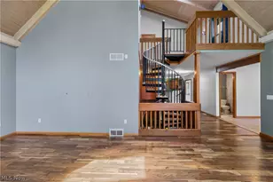 12678 Amber Cir NW, Uniontown, OH 44685 - Photo 16