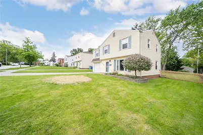 5368 Strawberry Lane, Willoughby, OH 44094 - Photo 4