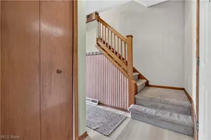438 Hampton Dr, Elyria, OH 44035 - Photo 24