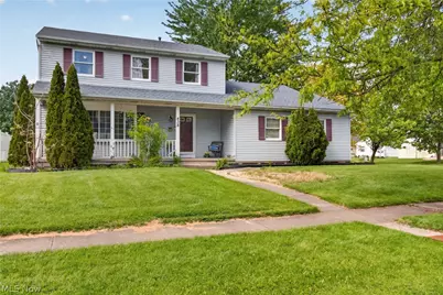 438 Hampton Drive, Elyria, OH 44035 - Photo 1
