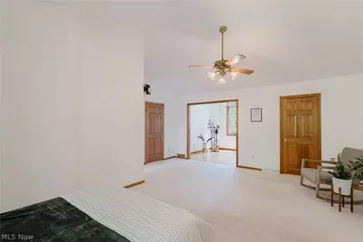 33475 Miles Road, Moreland Hills, OH 44022 - Photo 26
