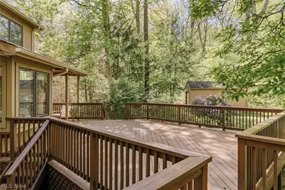 33475 Miles Road, Moreland Hills, OH 44022 - Photo 42