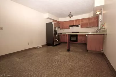 3256 Valley Forge Drive, Brunswick, OH 44212 - Photo 2