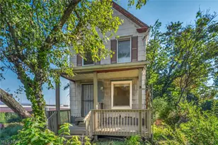 357 N Adams St, Akron, OH 44304 - Photo 2